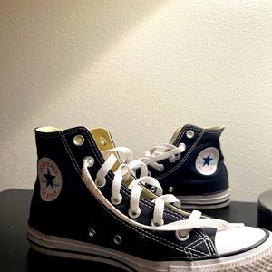 Converse All Star High Top Black Men 6/Women 8